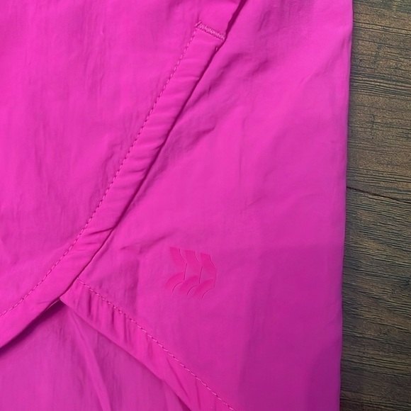 NWT All in Motion High-Rise Shorts Size XS - Picture 6 of 6